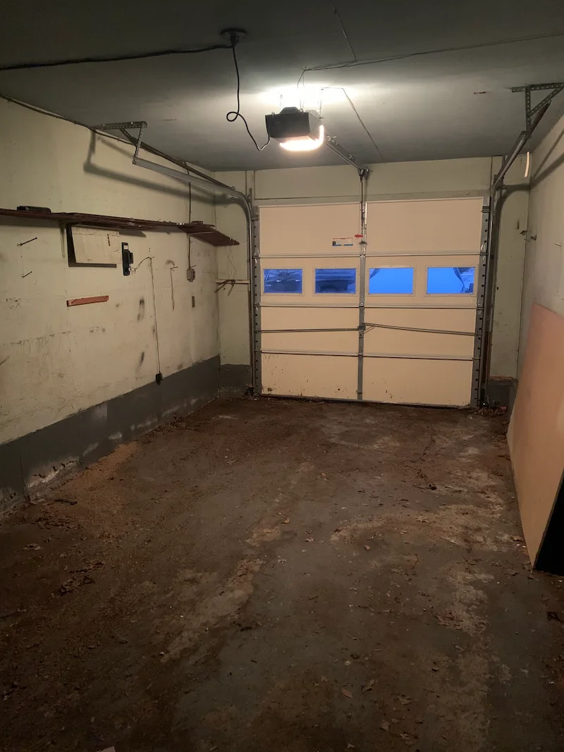 The same North New Jersey garage shown completely empty and broom-clean after professional junk removal services.