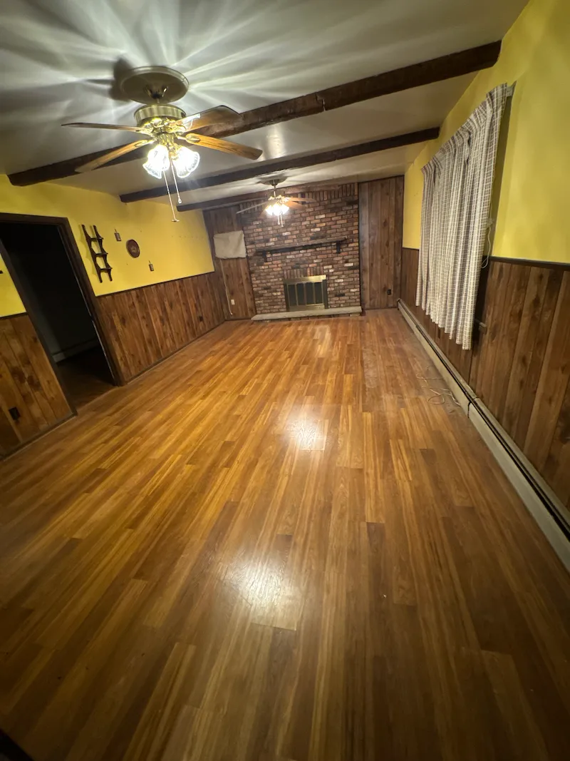 The same Hackensack, North Jersey living room fully cleared of junk, old furniture, and exercise equipment by JunkDoctors.